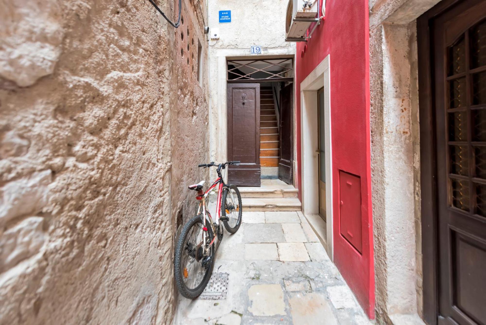 Apartment Leo Rovinj Luaran gambar